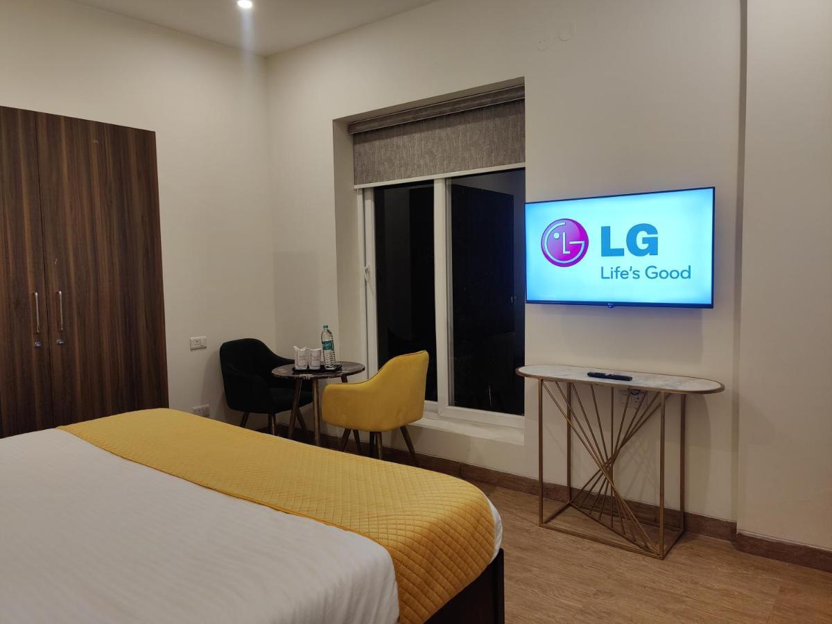 Amahi Inn Gurgaon Exterior photo